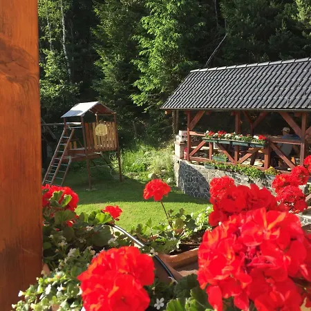 Apartments Huty Huty