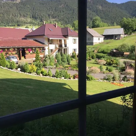 Apartments Huty * Huty